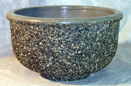 Colossus concrete planter